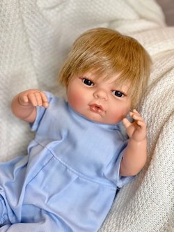 Кукла Berbesa мягконабивная 42см Raul Lloron (4307K)