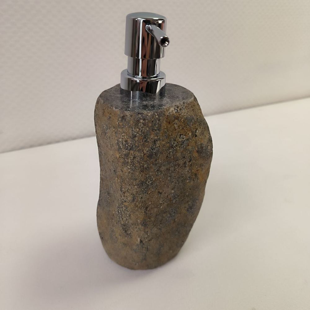 Дозатор из речного камня DRC-63792 (143)