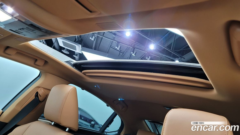 Lexus ES300h 7 Generation Executive (03.2023)