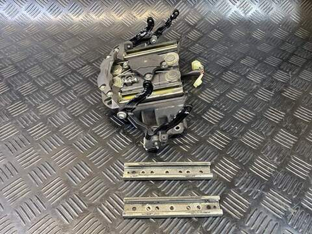 Механизм подъёма стекла Yamaha FJR1300A RP13A 2010