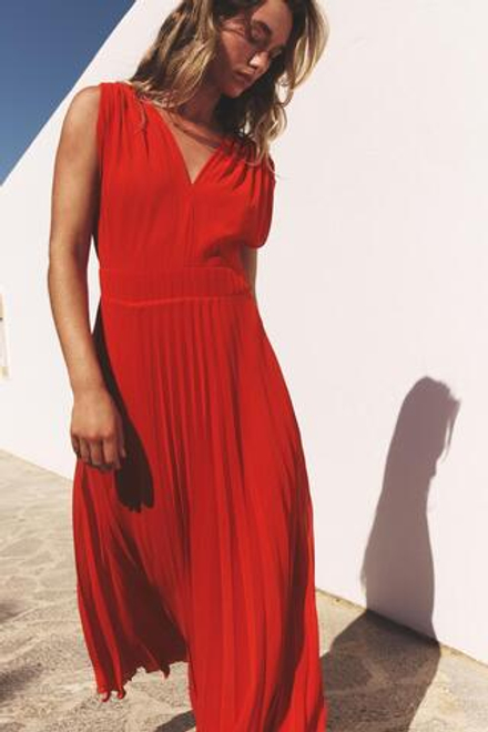 ZARA ПЛИССИРОВАННОЕ ПЛАТЬЕ МИДИ, КРАСНЫЙ
