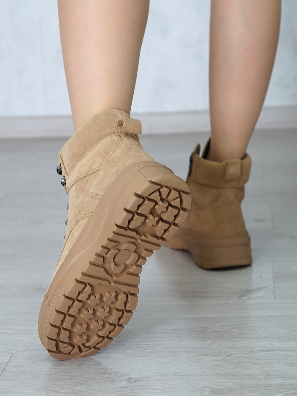 Ботинки женские зимние натуральная замша и мех