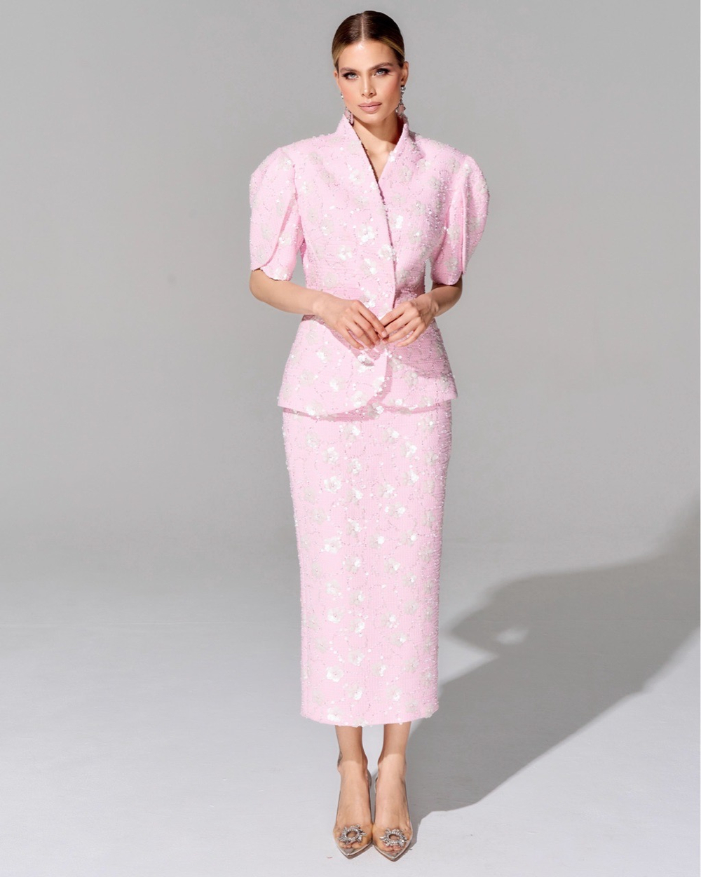 Приталенный жакет из премиального твида