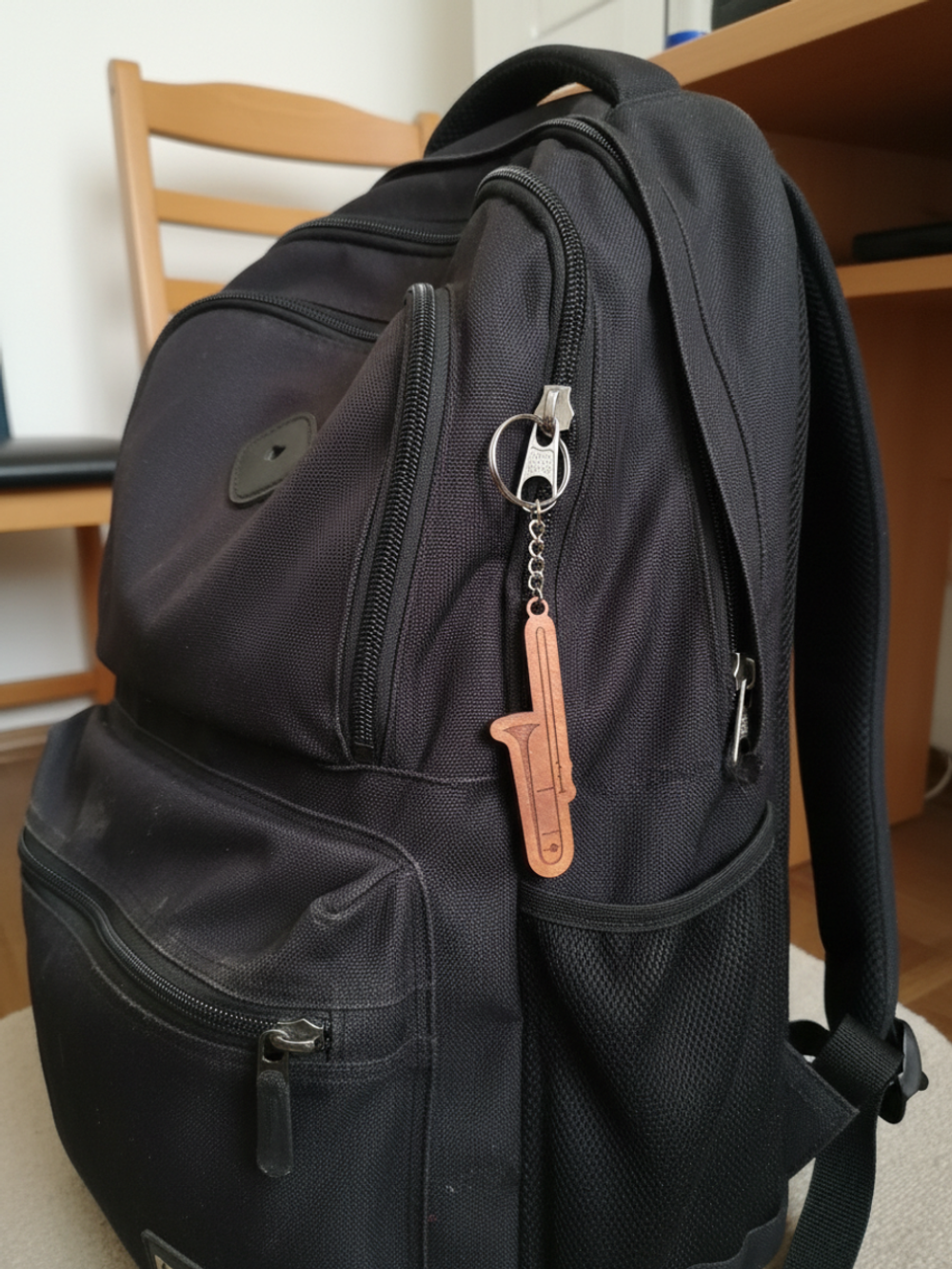 Брелок Труба