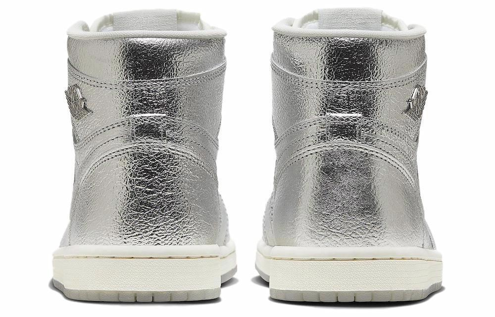 Кроссовки Jordan Air Jordan 1 High Og"Chrome" (Женская размерная сетка)