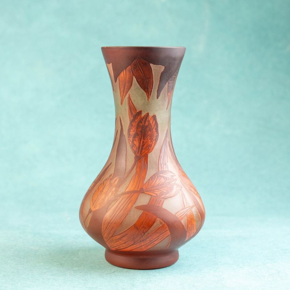 Ваза в стиле Галле «Тюльпаны»