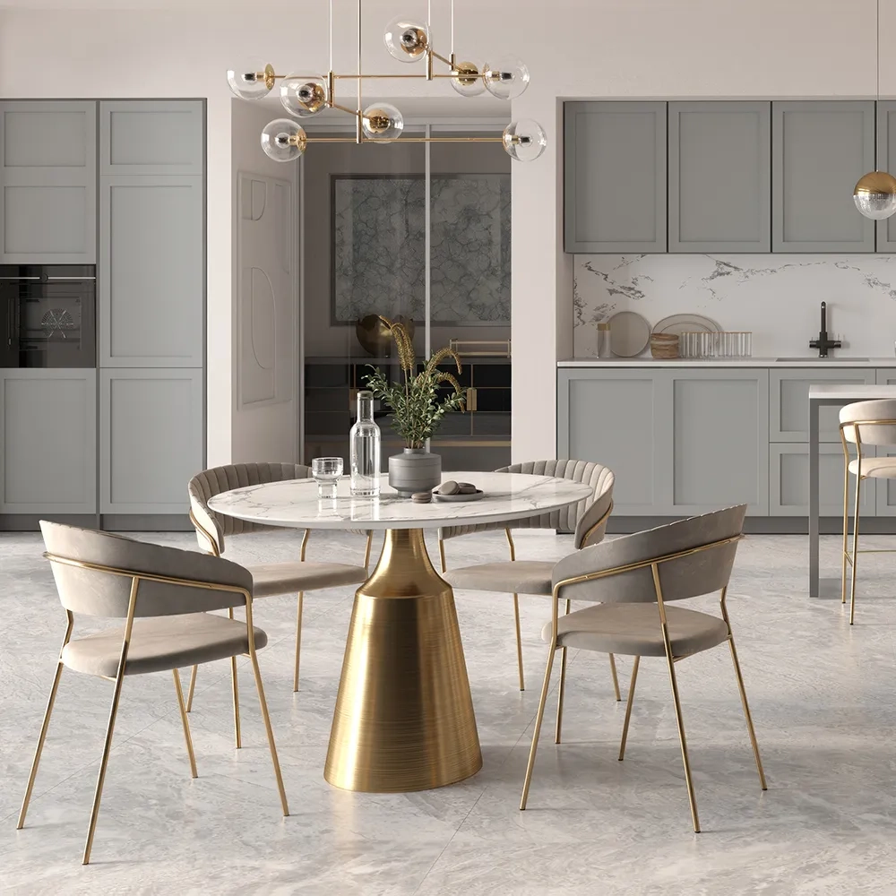 Комплект из 4-х стульев Bradex Home Turin чёрный с золотыми ножками