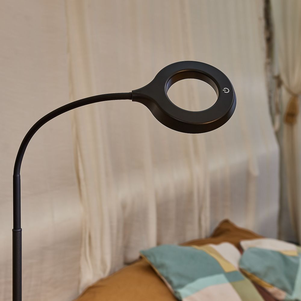 ULM-T610 7W-4500K-DIM BLACK Торшер напольный светодиодный. 7W. с регулировкой наклона. Сенсорный выключатель. Диммер. Черный. ТМ Uniel