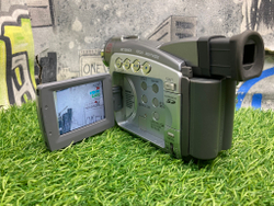 Canon MV750i
