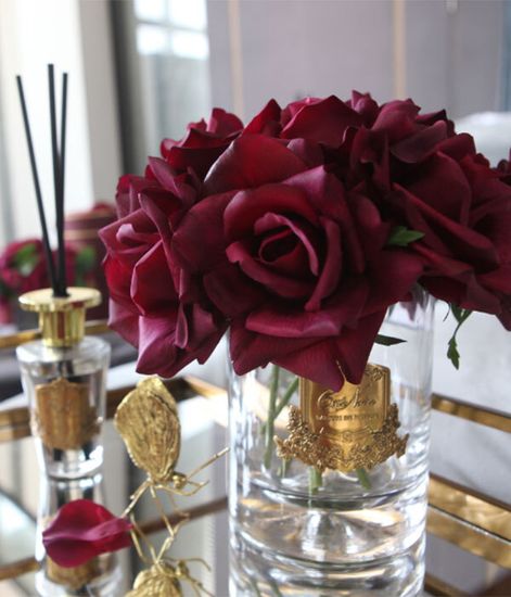 Большой букет красных роз, Cote Noire