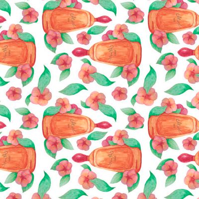 Духи и цветы на белом фоне