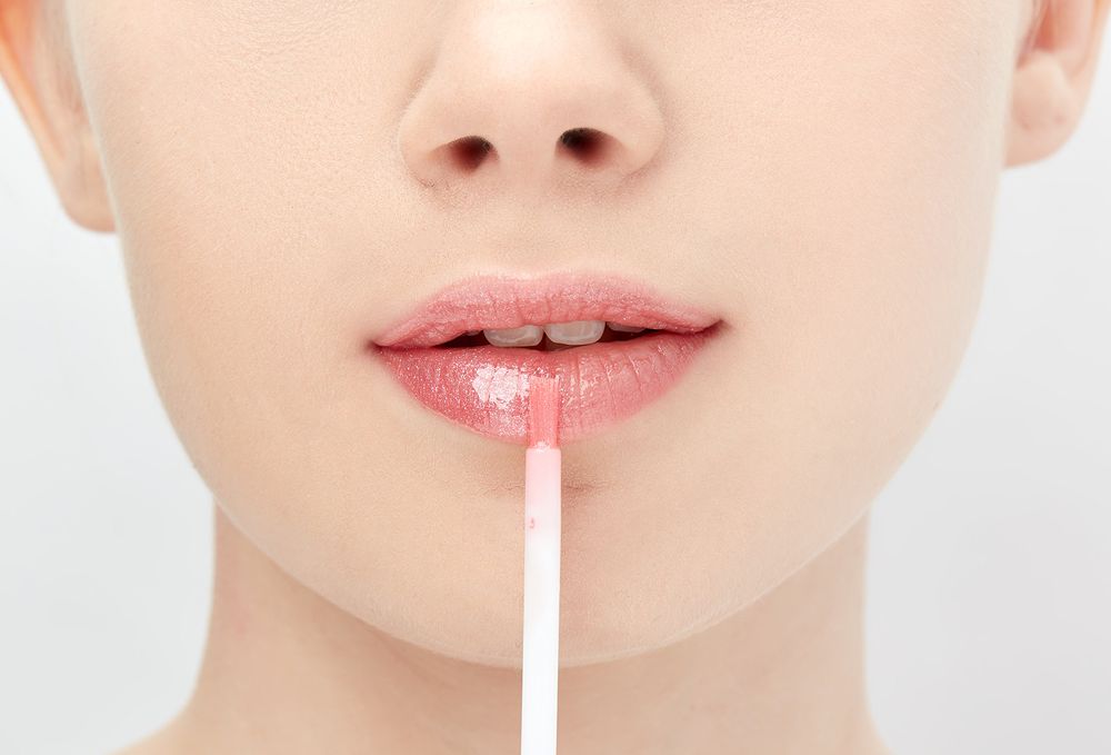 Блеск для губ ART-VISAGE "ROYAL CHIC" - 412