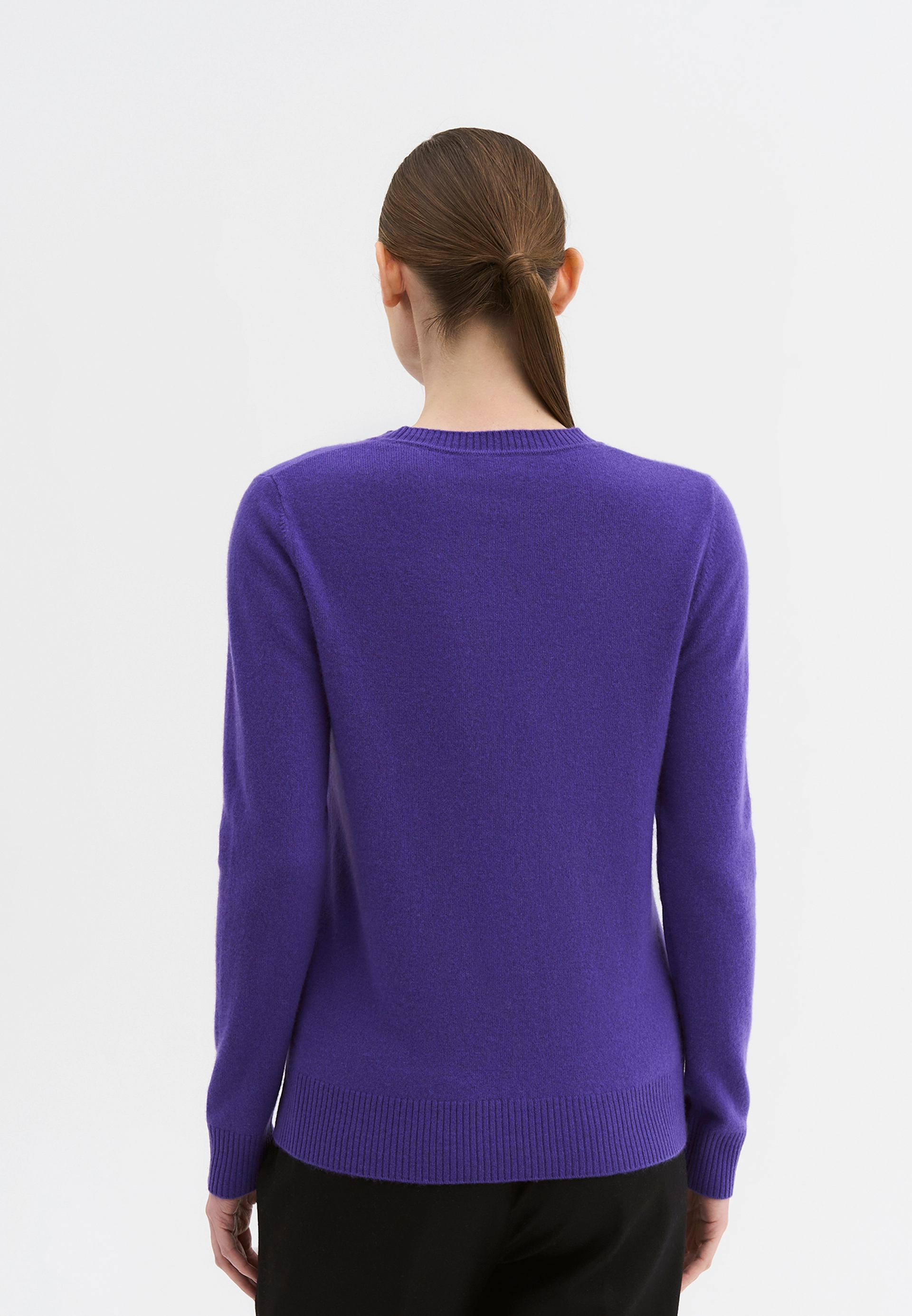 Кашемировый пуловер