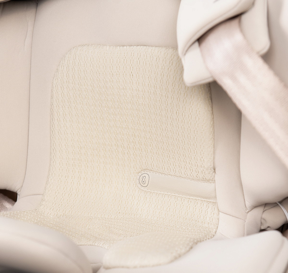 Автокресло Welldon Smarturn Air i-Size Ivory молочный