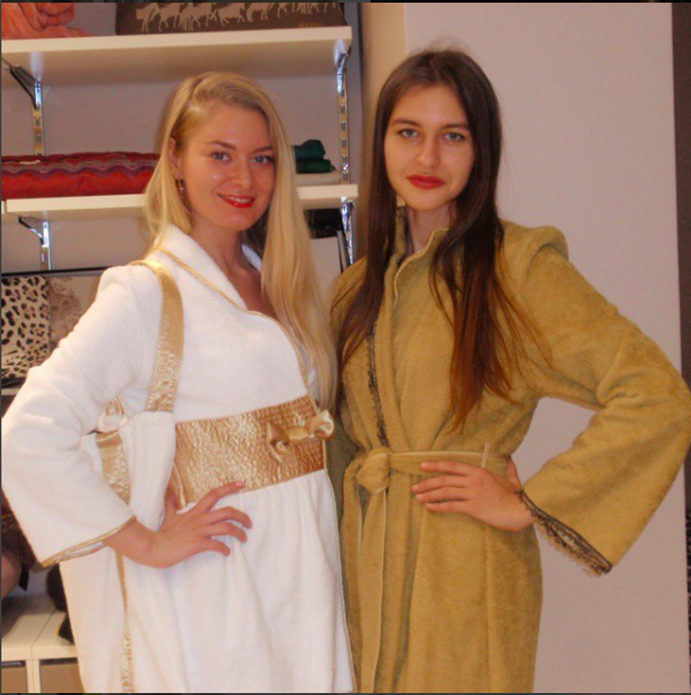 Халат махровый Cesare Paciotti Shot Robe Gold Carpet V10 горчичный