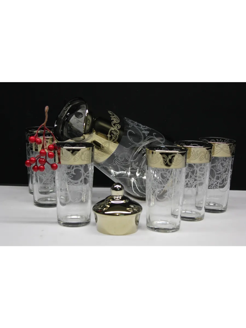 Набор для напитков ( Кувшин+ 6 стаканов)