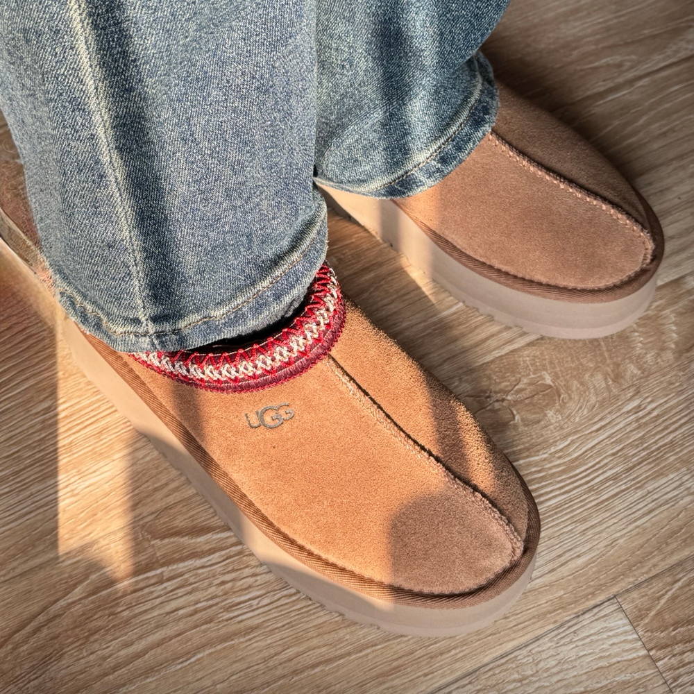 UGG Tazz Platform
