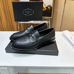 Лоферы Prada