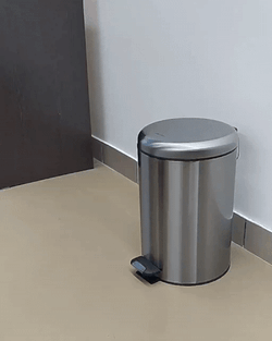 Урна с механизмом поднятия крышки BGR-20B (черная)