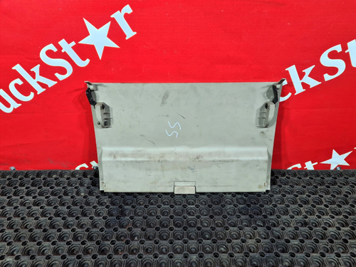 Крышка передней консоли