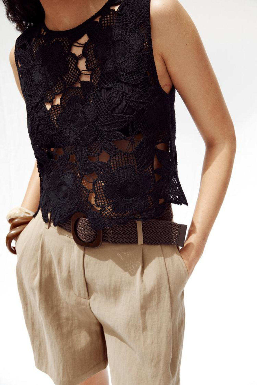 ZARA ТОП ИЗ КРУЖЕВА КРОШЕ С ЦВЕТОЧНЫМ УЗОРОМ, ЧЕРНЫЙ