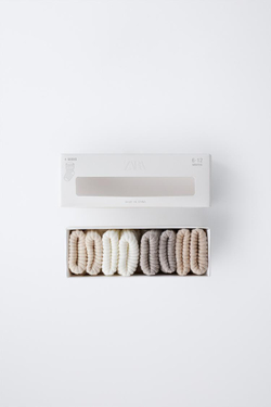 ZARA НАБОР ИЗ 4 ЦВЕТНЫХ НОСКОВ В КОРОБКЕ, СВЕТЛО-БЕЖЕВЫЙ