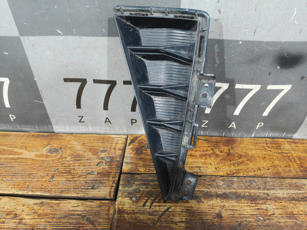 Накладка переднего бампера левая Geely Coolray 06-23 Б/У Оригинал 6010207900