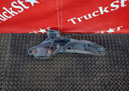 Кронштейн пневморессоры левый 2019 г.