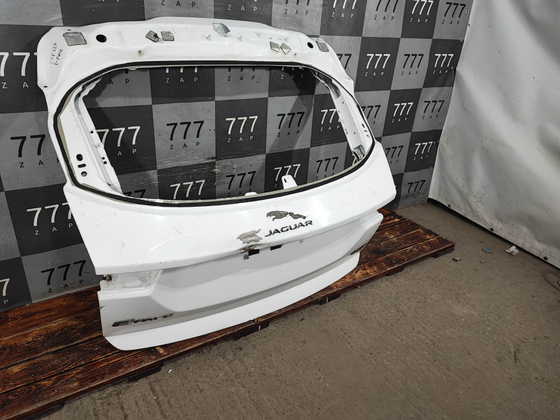 Крышка багажника Jaguar E-Pace 17-нв Б/У Оригинал J9C2663
