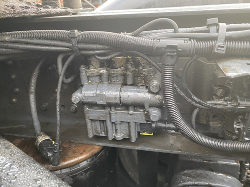 Кран уровня пола главный 2021г