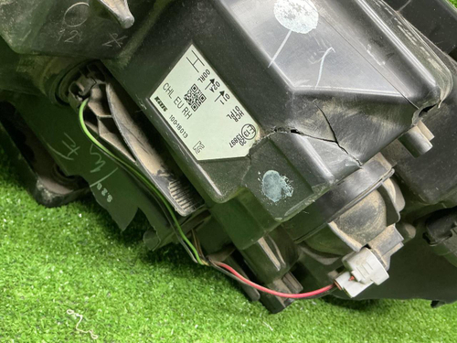 Битая Фара правая Nissan Qashqai J11 13-19 галоген