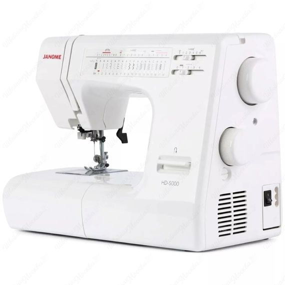 Швейная машина Janome HD5000