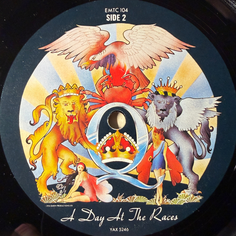 Queen - A Day At The Races (Англия 1976г.)