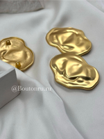 Пуговицы неровной формы (ракушка) с мятым эффектом в матовом золоте