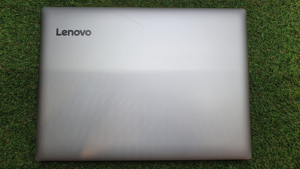 Ноутбук Lenovo AMD/4Gb/FHD