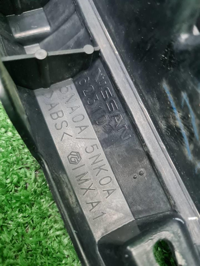 Решетка радиатора Infiniti QX50 2 (2017-н.в.)