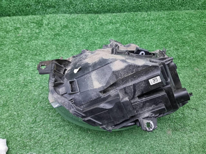 Фара левая Mini Hatch F56 (2018-2021) LED