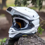 SHOEI VFX-WR White 06