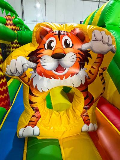 Коммерческий надувной батут "Тигруша", 4,5*4,5*3,5 м