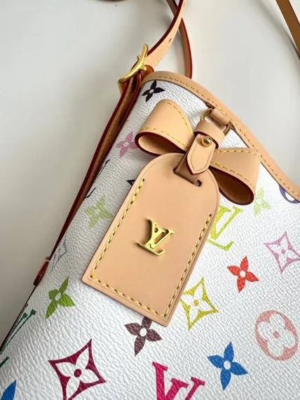 Сумка Louis Vuitton Carry All PM Белый