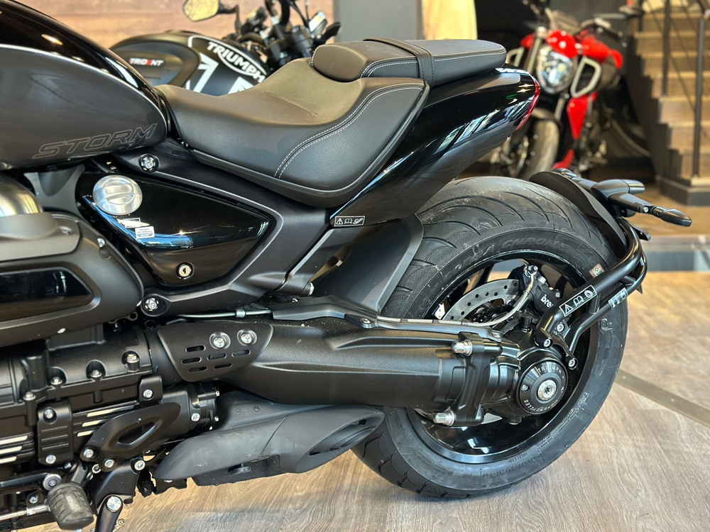 Triumph Rocket 3 R STORM 2024