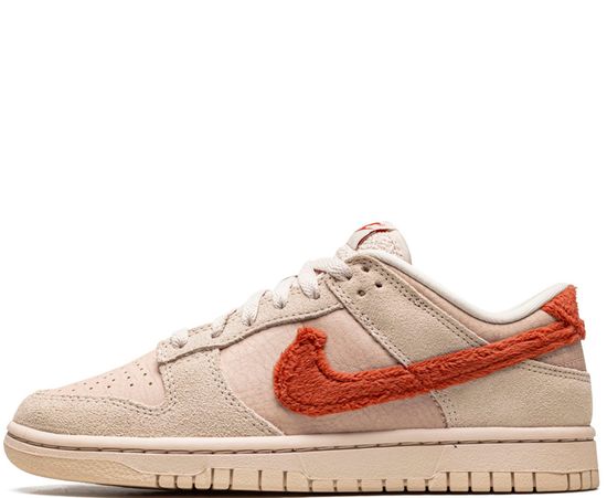 Кроссовки Nike SB Dunk Low "Terry Swoosh"