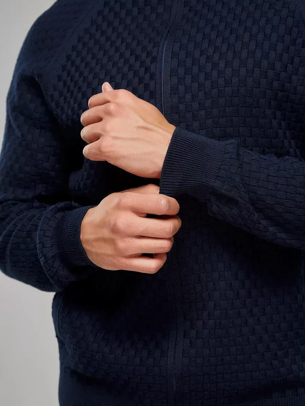 Кардиган на молнии с карманами