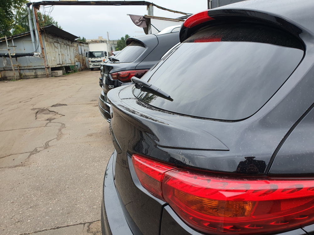 Спойлер багажника Ferz Infiniti fx35 fx37 fx50 fx30d qx70d