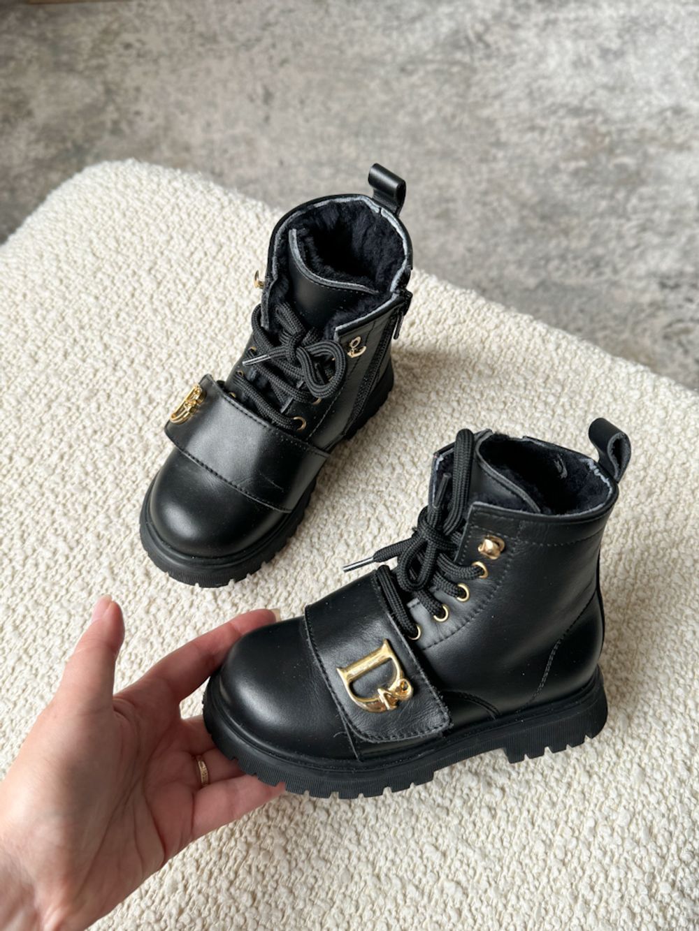 Утепленные кожаные ботинки Dsquared2, 25,5