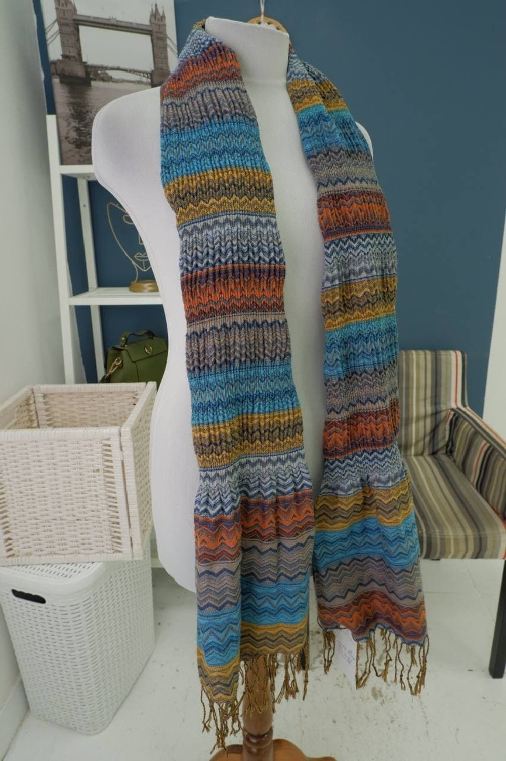 Шарф длинный в полоску