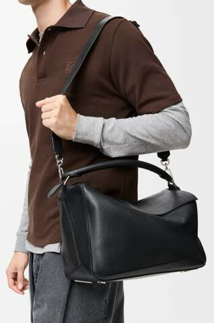 Loewe Большая сумка Puzzle мягкой зернистой телячьей кожи, черный