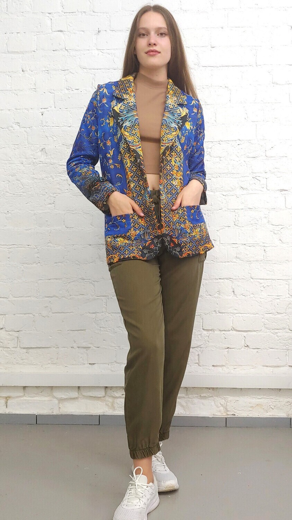 Трикотажный жакет, по мотивам индийского ковра