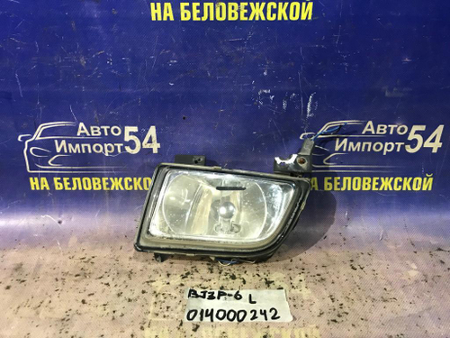 Туманка левая MAZDA FAMILIA 1999