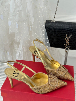 Valentino Vlogo Pump 8 cm